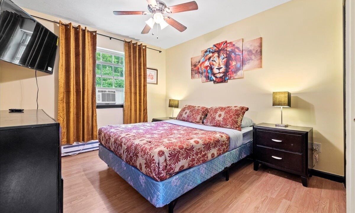 Photo of Bedroom in Long Pond