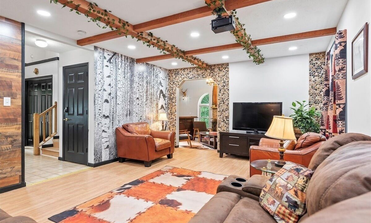Photo of Livingroom in Long Pond