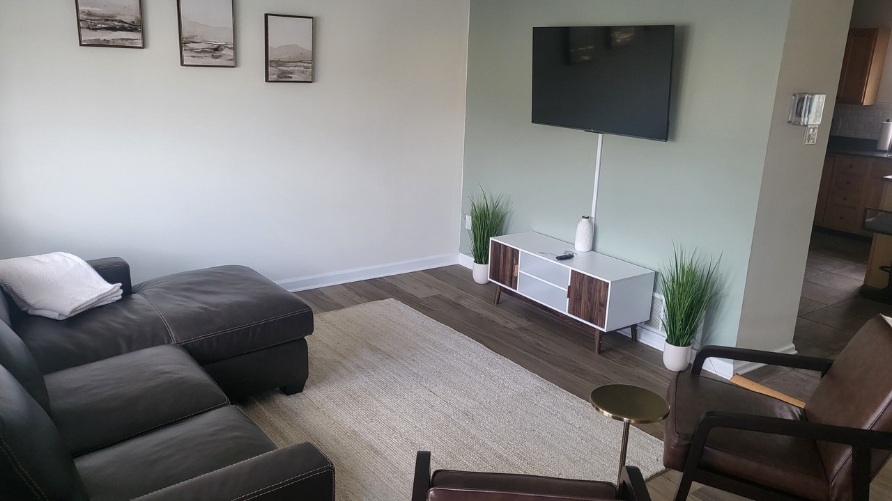 Photo of Livingroom in Newark