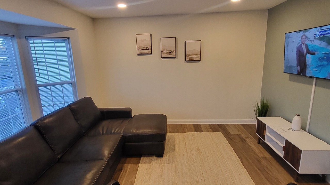 Photo of Livingroom in Newark