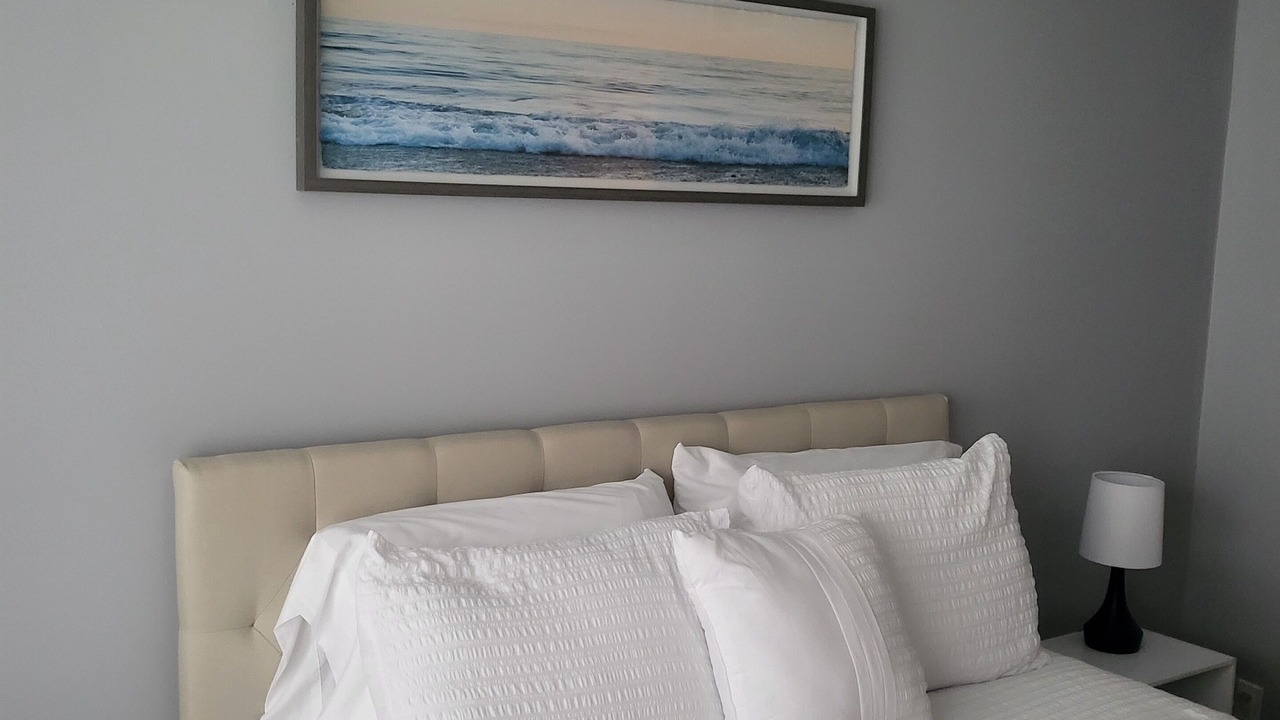 Photo of Bedroom in Newark