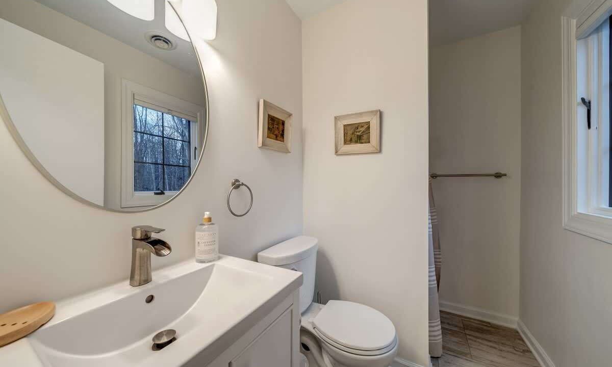 Photo of Bathroom in Shepherdstown