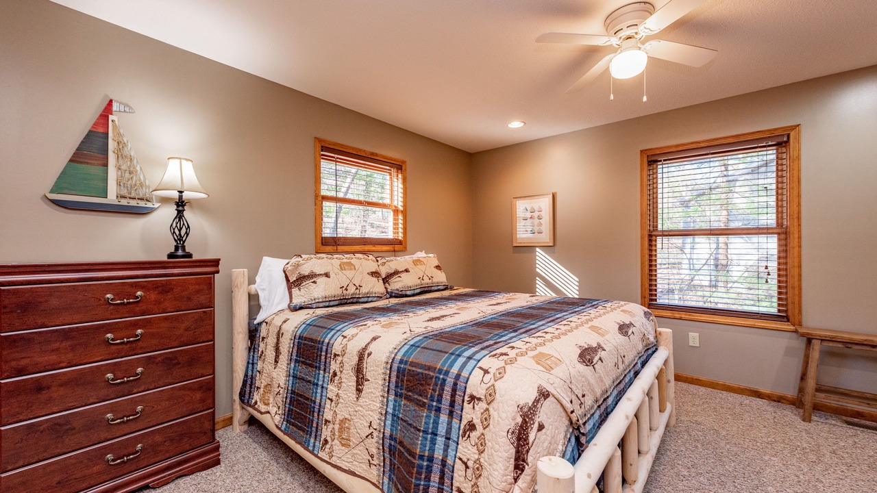 Photo of Bedroom in Oakland
