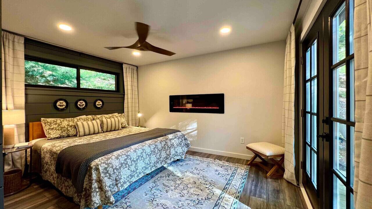Photo of Bedroom in Ellwood City