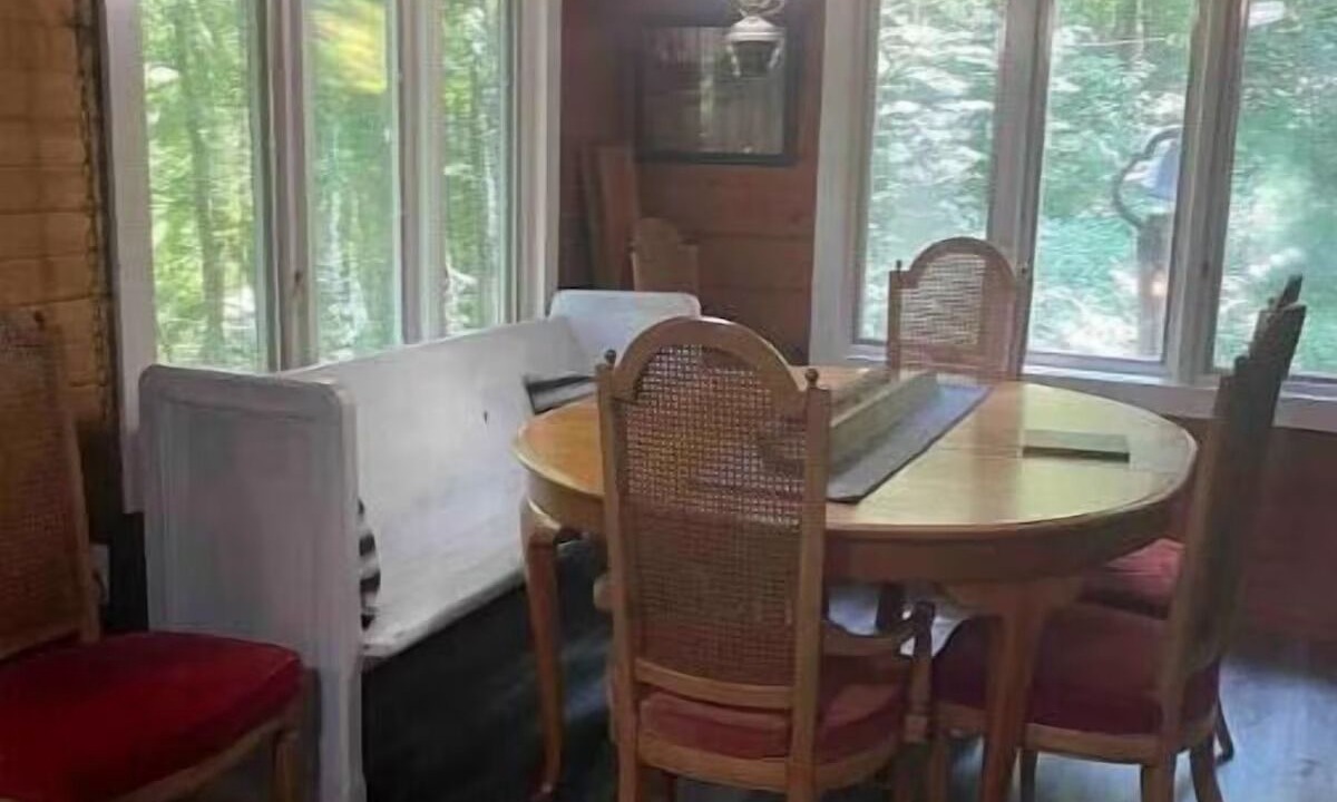 Photo of Livingroom in Bellville