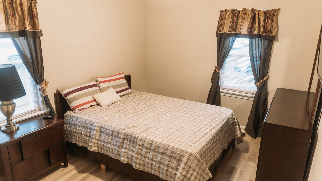 Photo of Bedroom in Canton