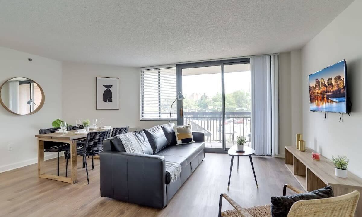 Photo of Livingroom in Pentagon City