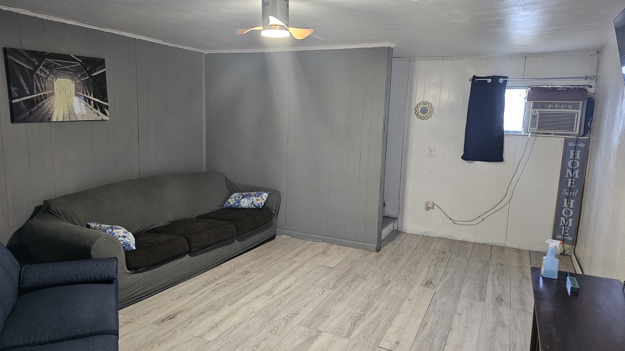Photo of Livingroom in Toledo