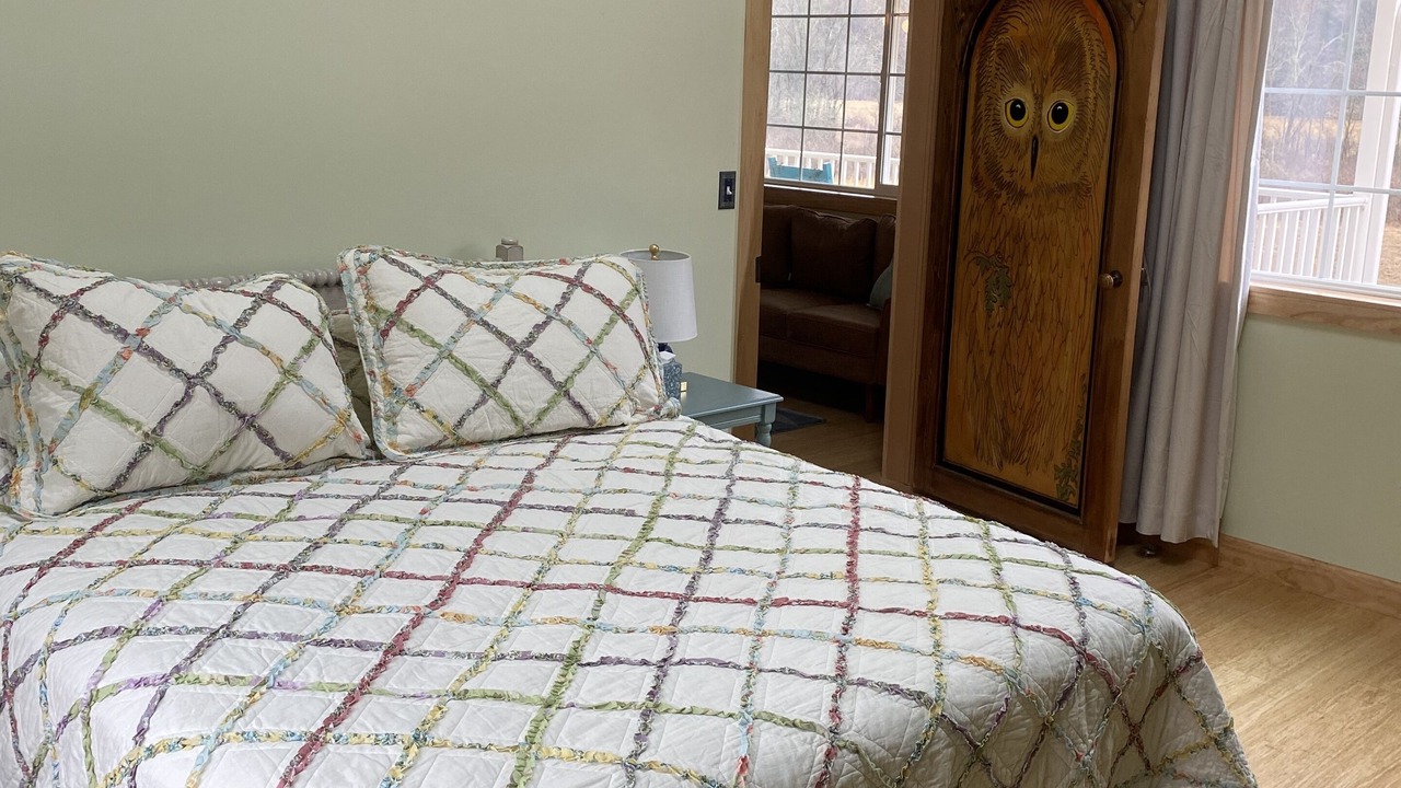 Photo of Bedroom in Elliottsburg