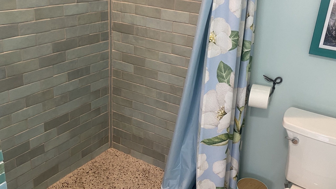 Photo of Bathroom in Elliottsburg