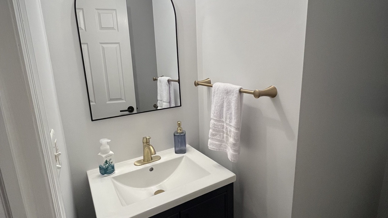 Photo of Bathroom in Warwick