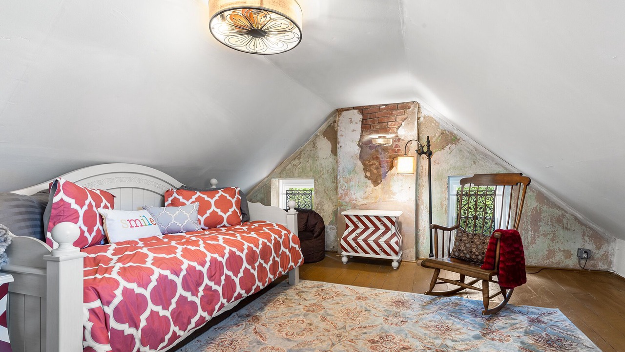 Photo of Bedroom in Bensalem