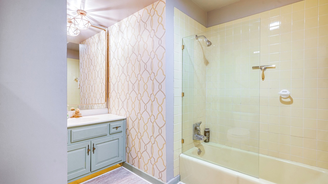 Photo of Bathroom in Auburn