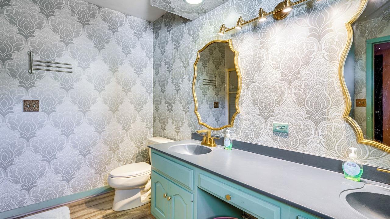 Photo of Bathroom in Auburn