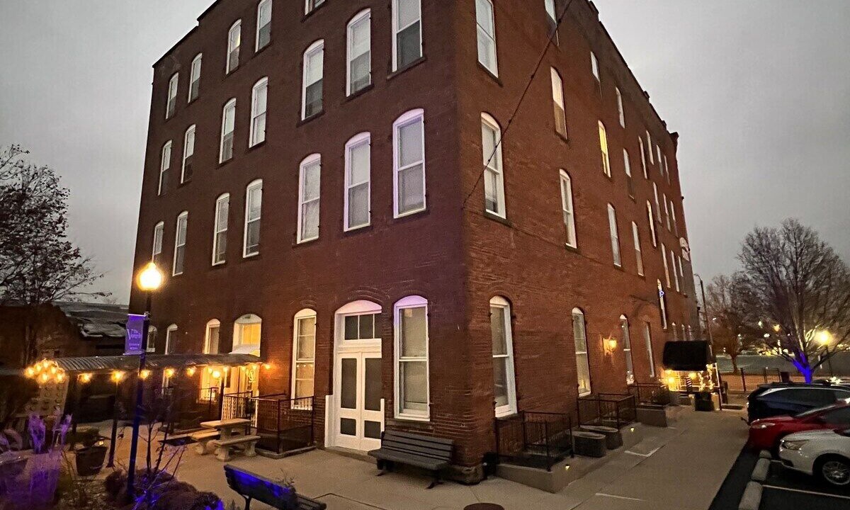 Photo of Outdoor in Mansfield