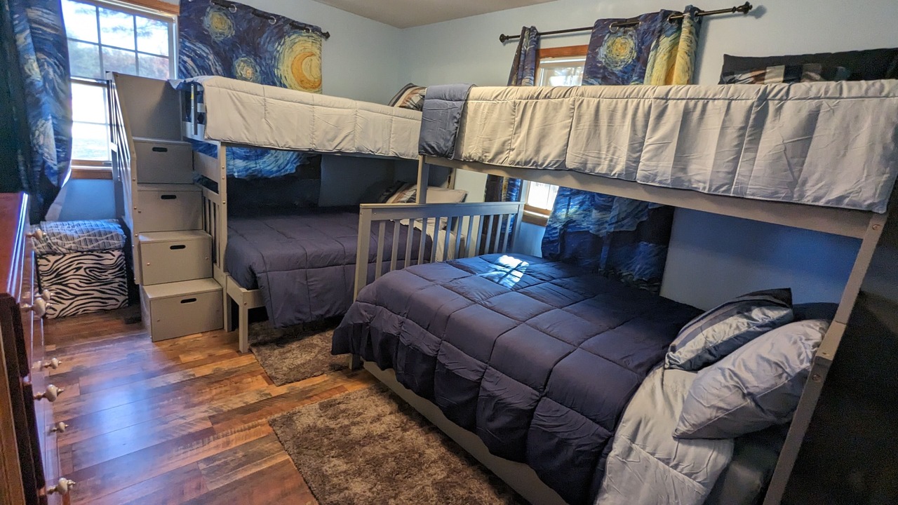 Photo of Bedroom in Jim Thorpe