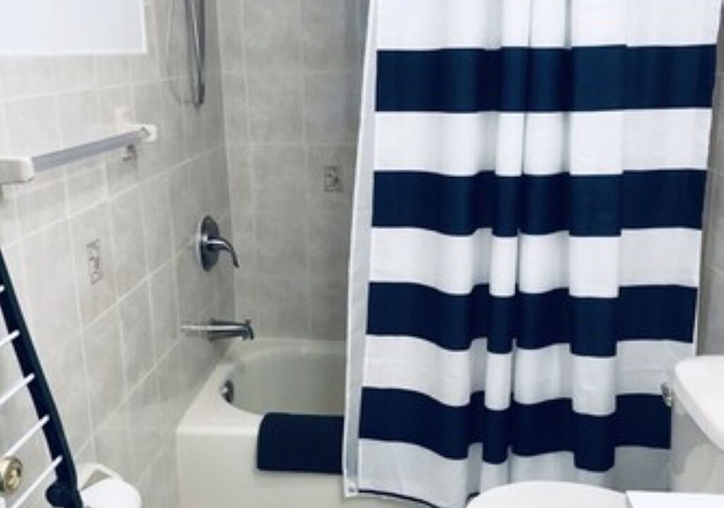 Photo of Bathroom in North Bergen