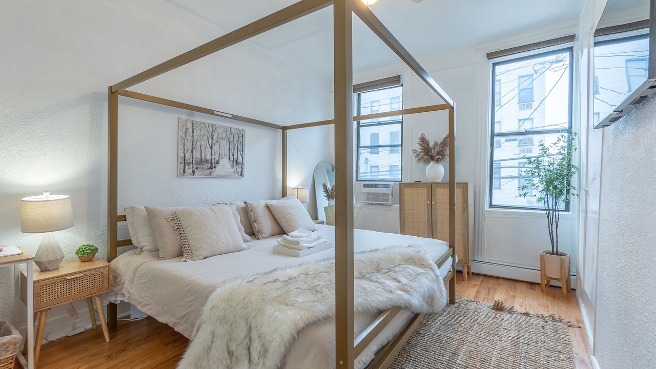Photo of Bedroom in Hoboken