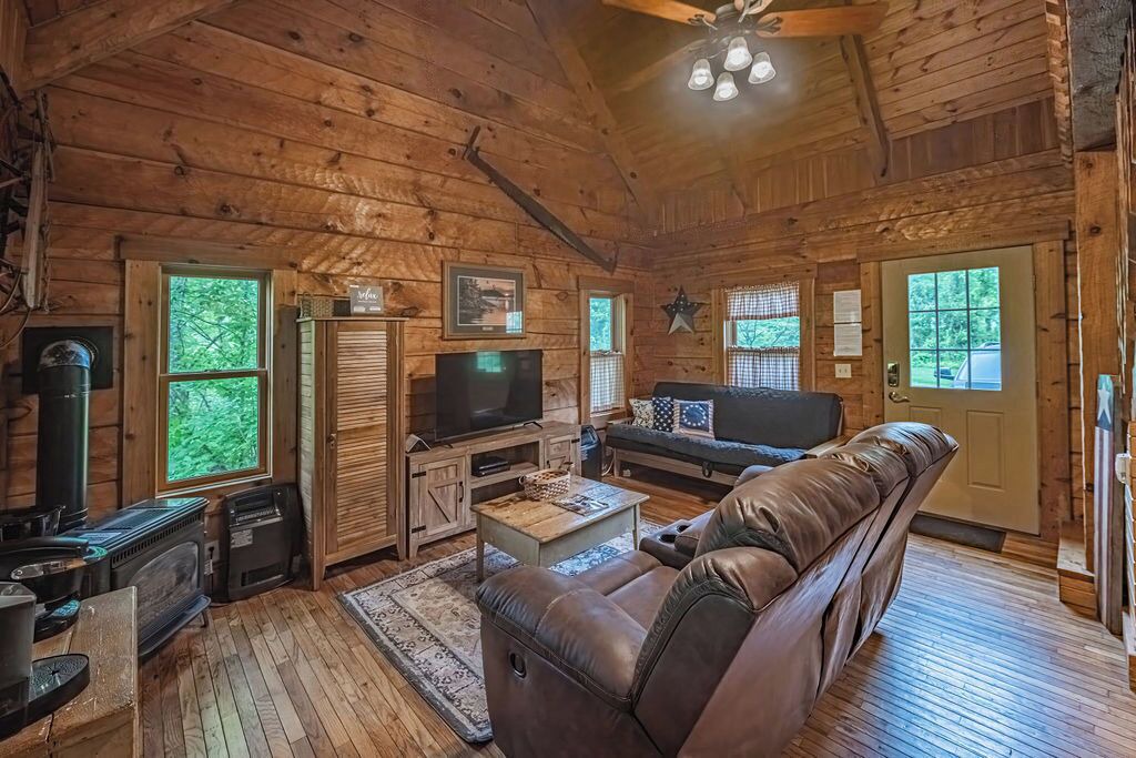 Photo of Livingroom in Logan
