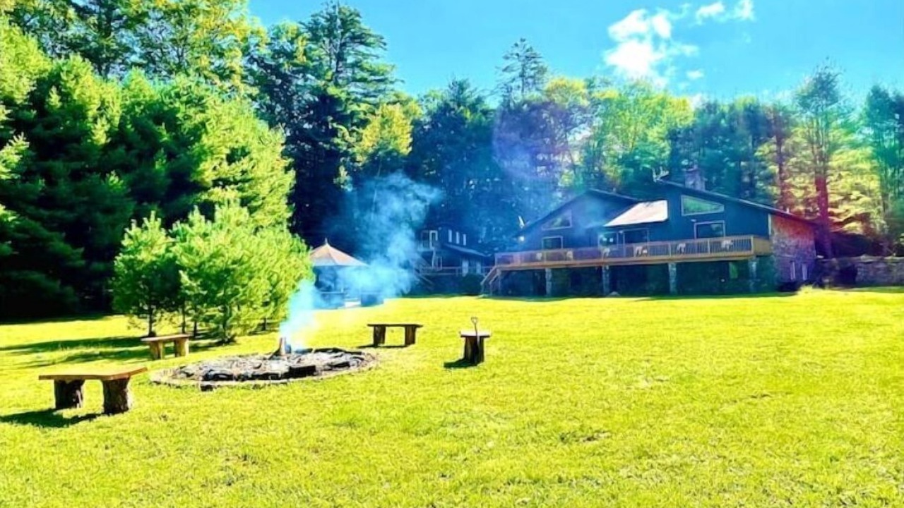 Photo of Outdoor in Pond Eddy