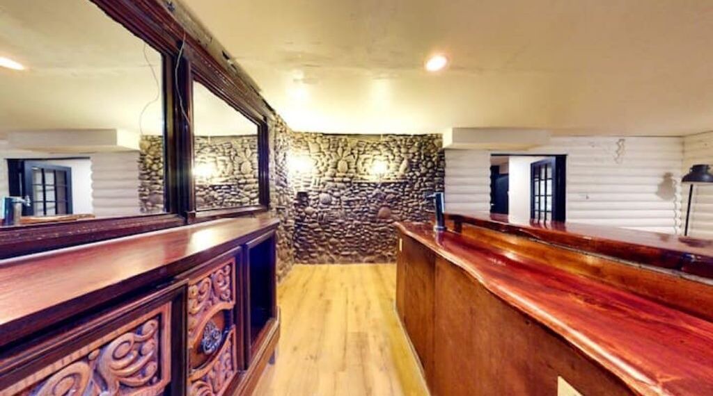 Photo of Bedroom in Pond Eddy