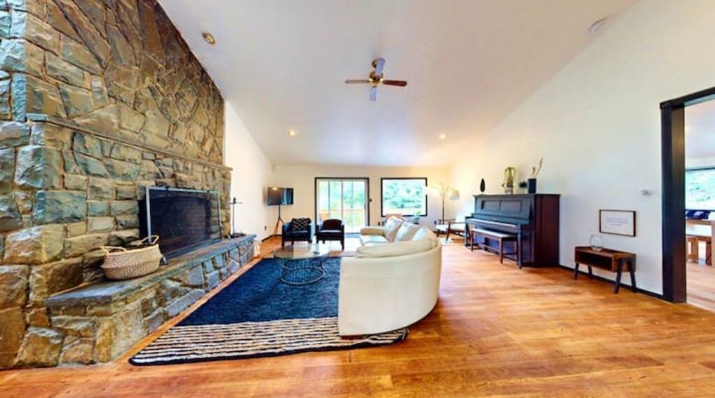 Photo of Bedroom in Pond Eddy