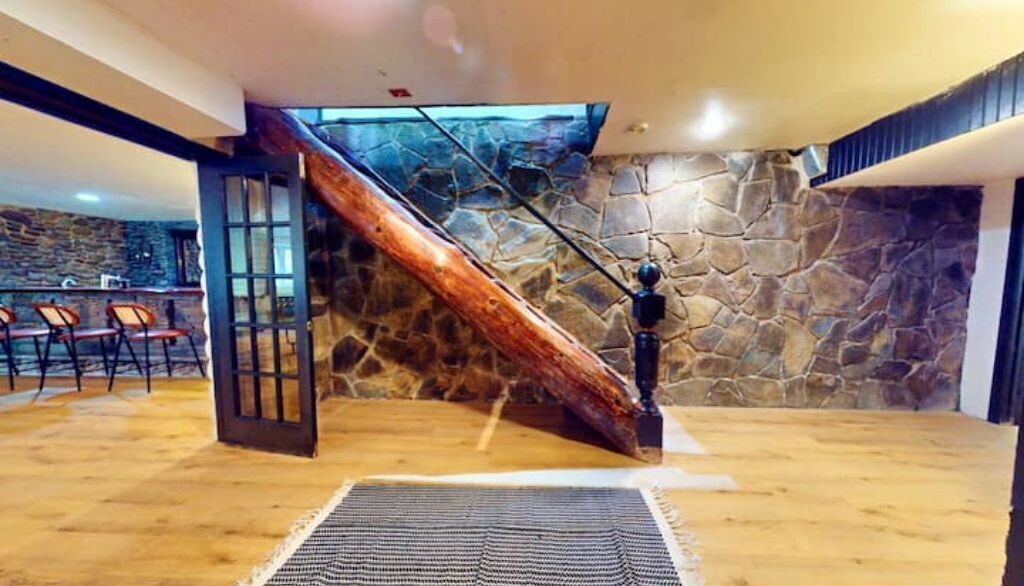 Photo of Bedroom in Pond Eddy