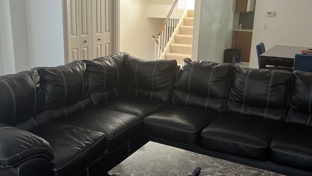 Photo of Livingroom in East Liberty