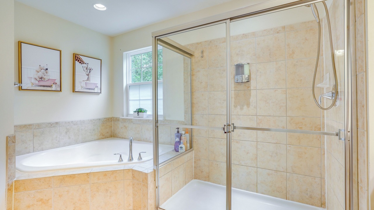 Photo of Bathroom in Glen Burnie