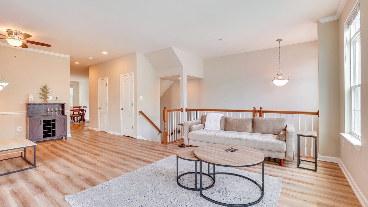 Photo of Livingroom in Glen Burnie