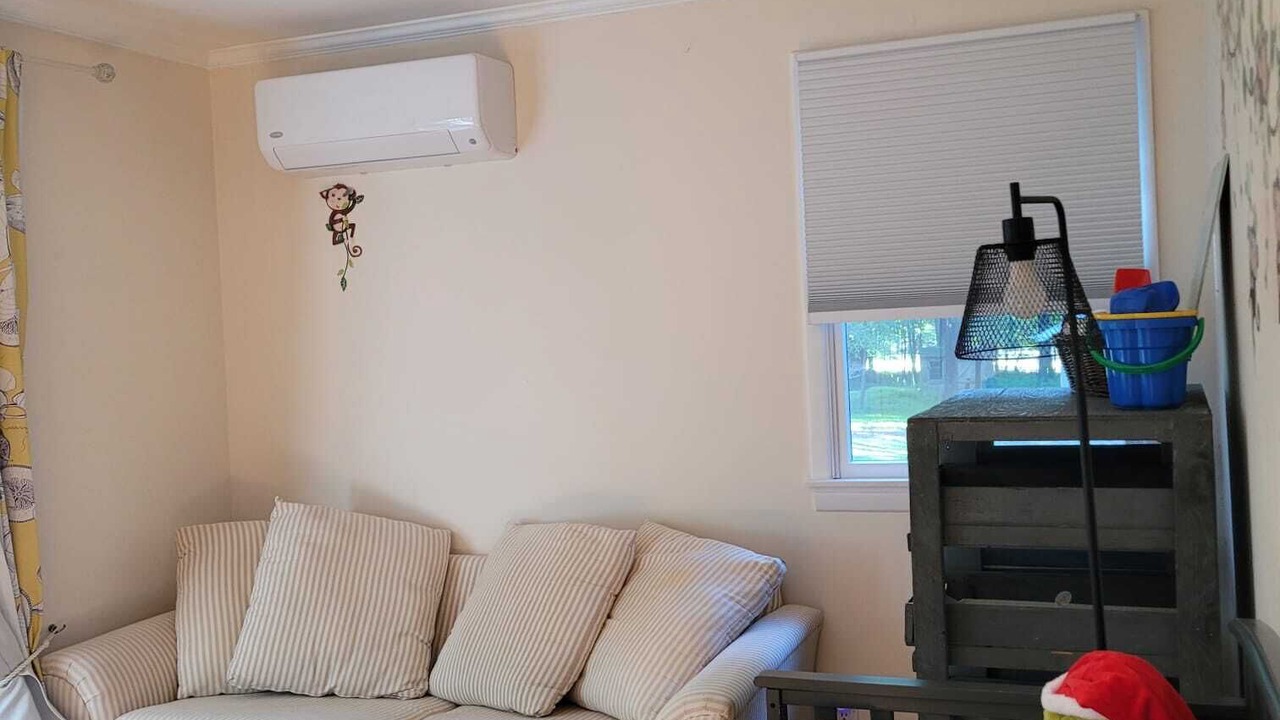 Photo of Livingroom in New Milford