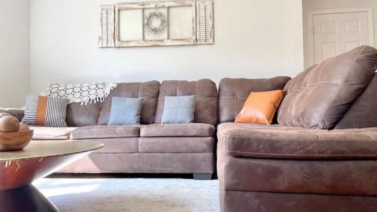 Photo of Livingroom in Woodridge