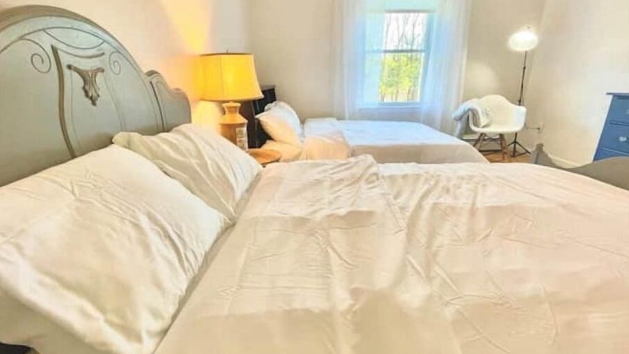 Photo of Bedroom in Woodridge