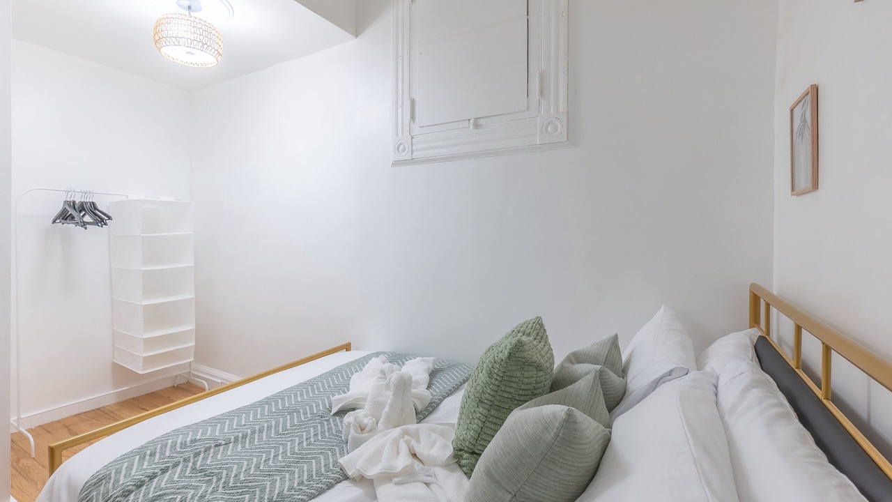 Photo of Bedroom in Hoboken