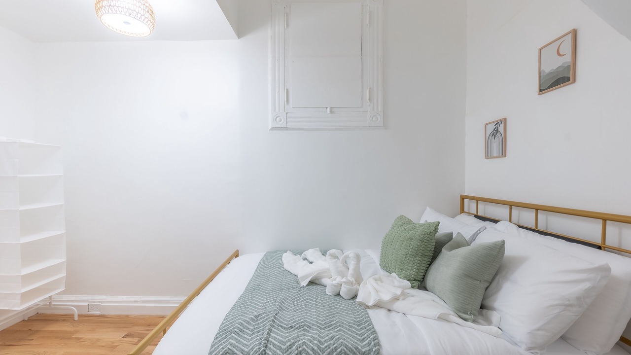 Photo of Bedroom in Hoboken
