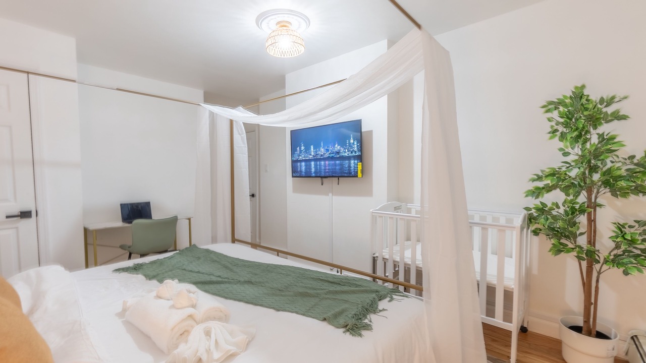 Photo of Bedroom in Hoboken