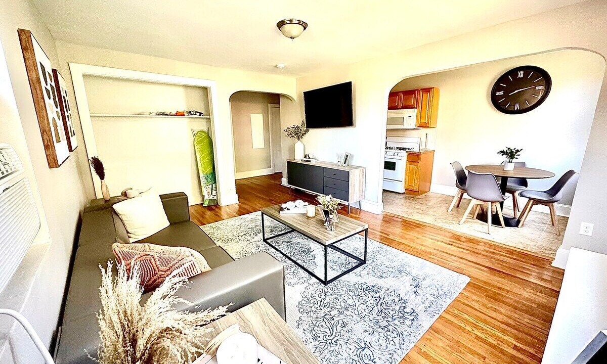 Photo of Livingroom in Germantown