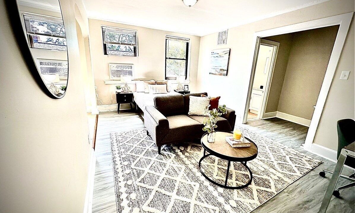 Photo of Livingroom in Germantown