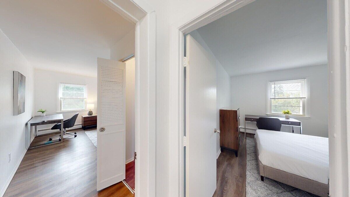 Photo of Bedroom in Newark