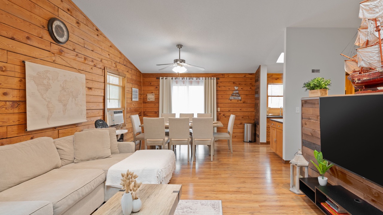 Photo of Livingroom in Glasser