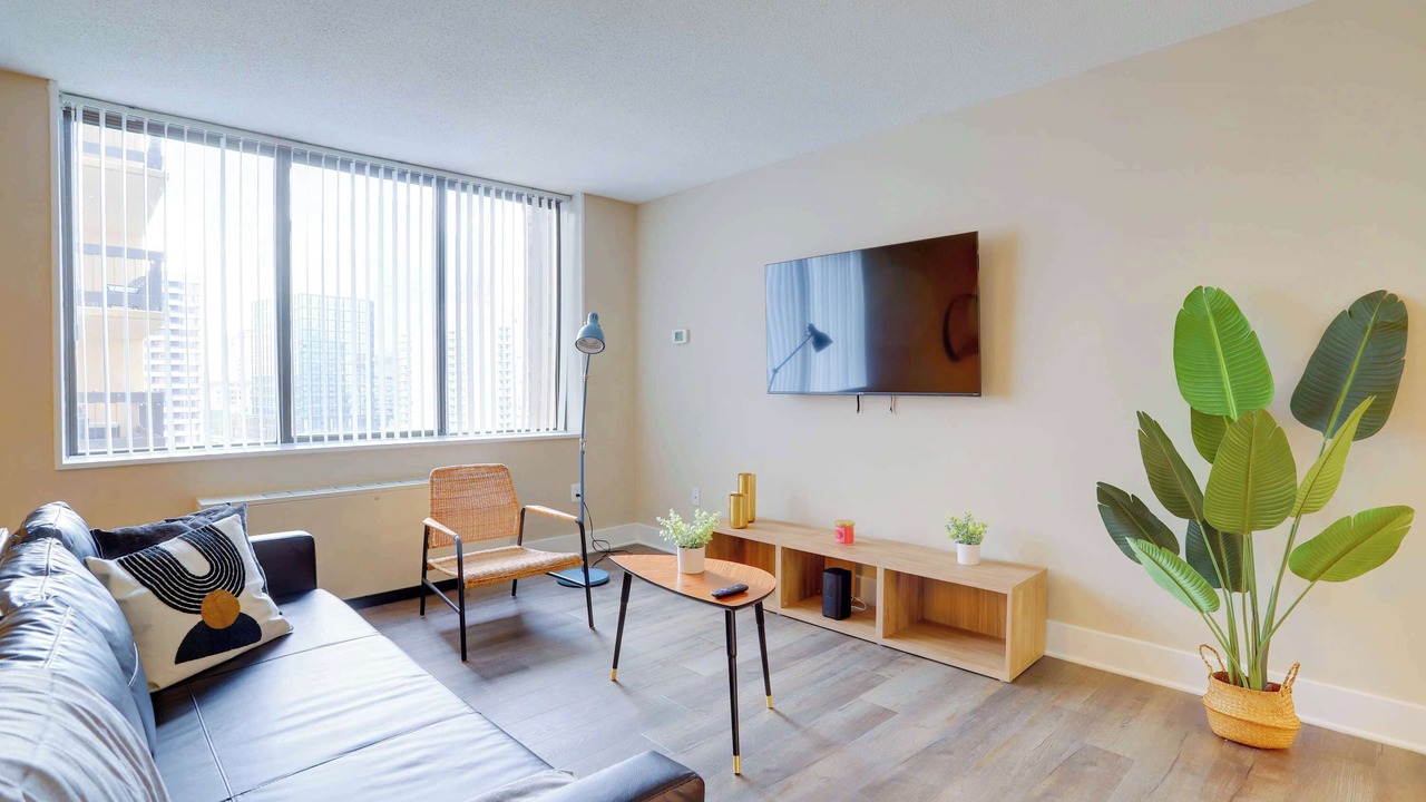 Photo of Livingroom in Crystal City