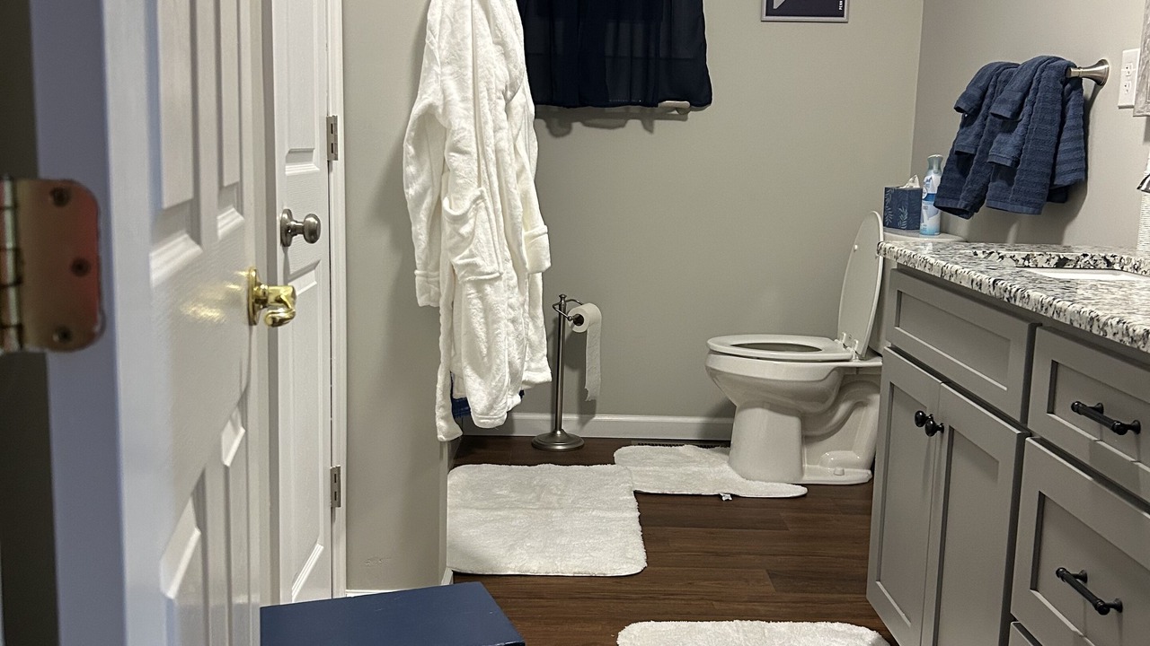 Photo of Bathroom in Stormstown