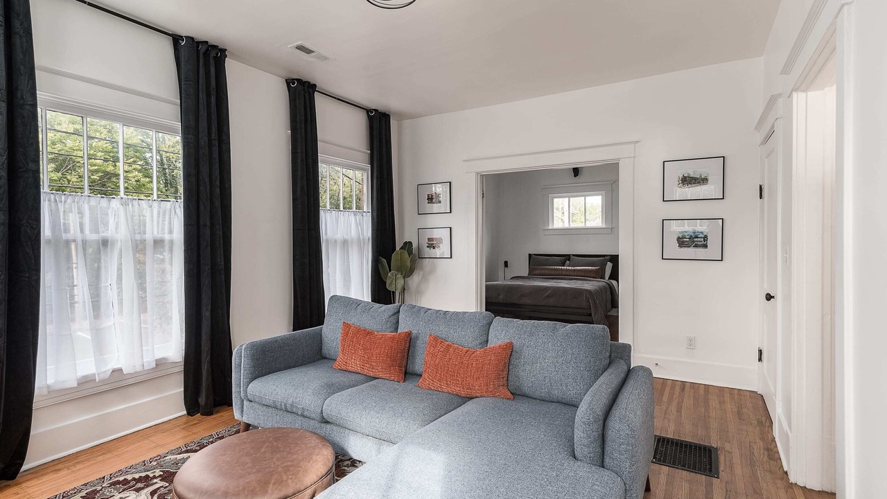 Photo of Livingroom in Clifton