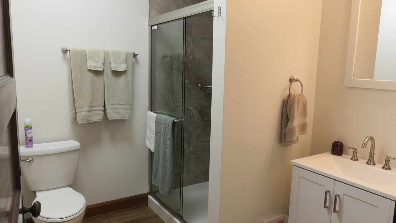 Photo of Bathroom in New Bethlehem