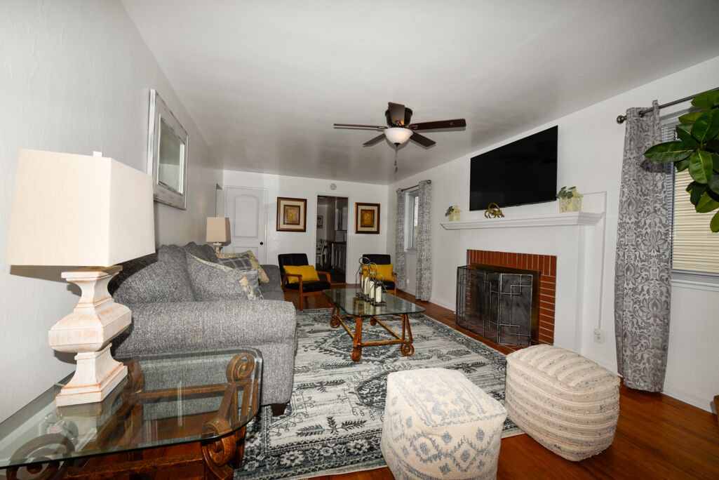 Photo of Livingroom in Dayton