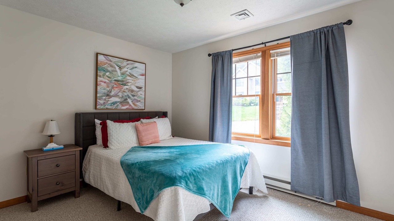 Photo of Bedroom in Tannersville