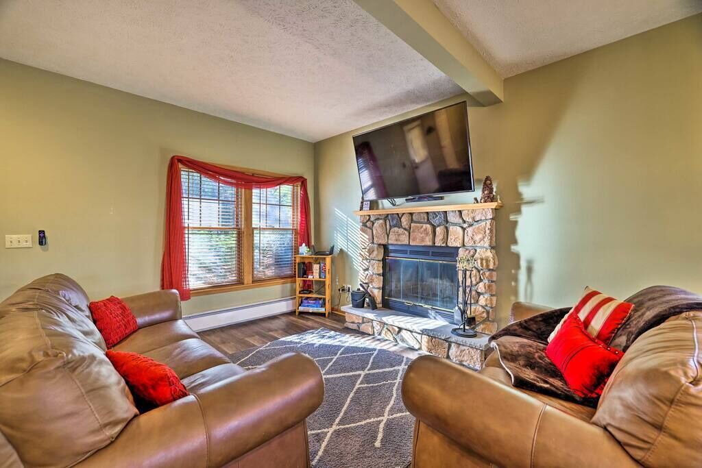 Photo of Livingroom in Tannersville