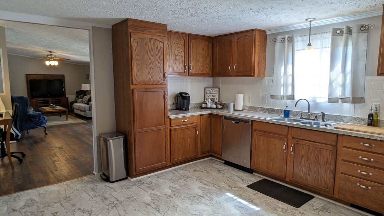 Photo of Kitchen in Clinton