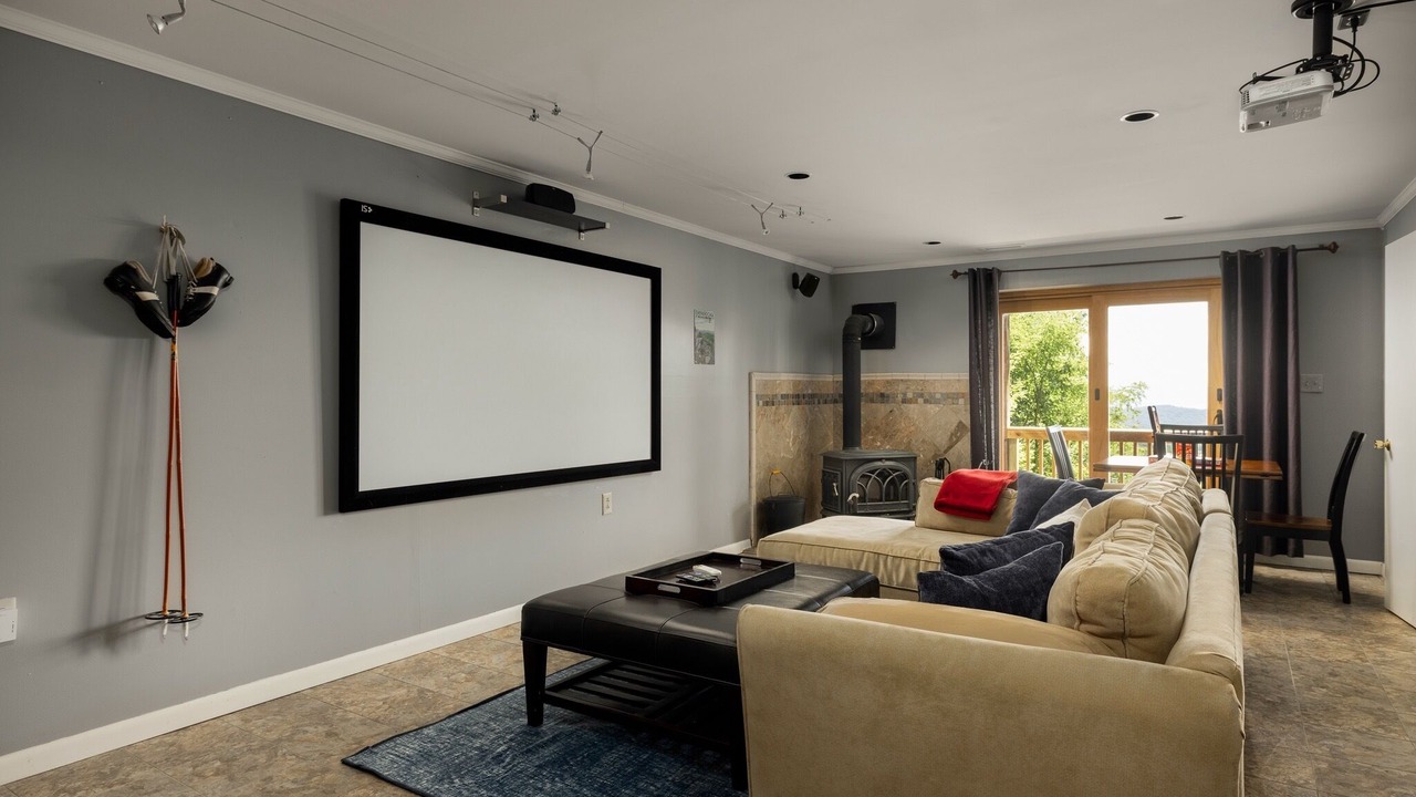 Photo of Livingroom in Bergton