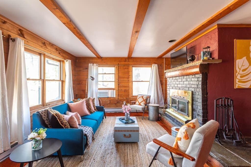 Photo of Livingroom in East Stroudsburg
